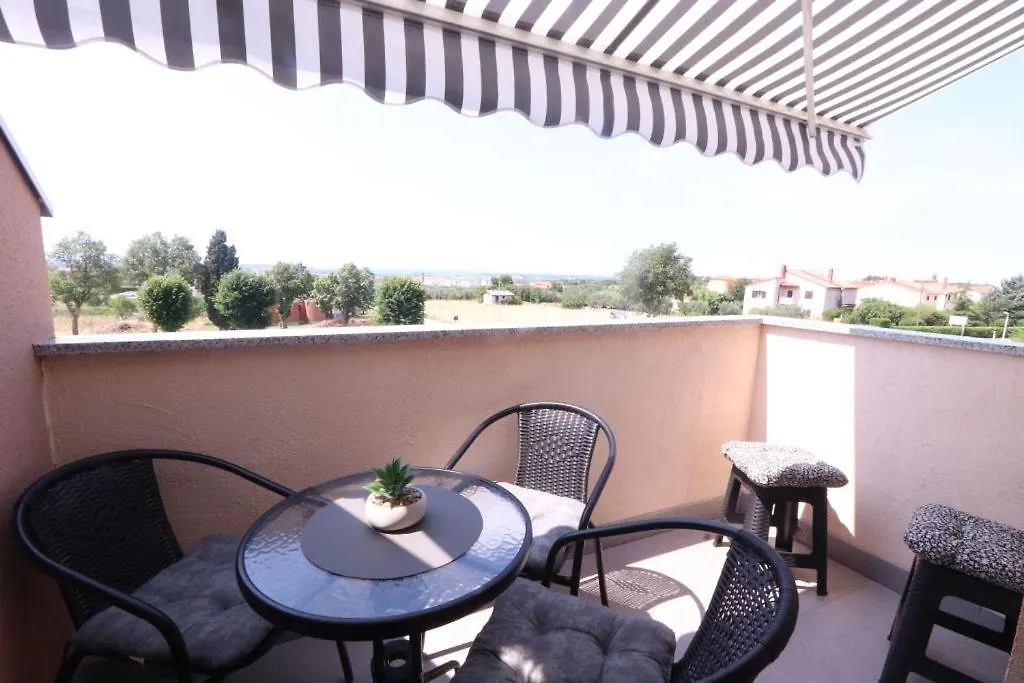 Bella Vista Apartment With A Sea View Vodnjan Croatia